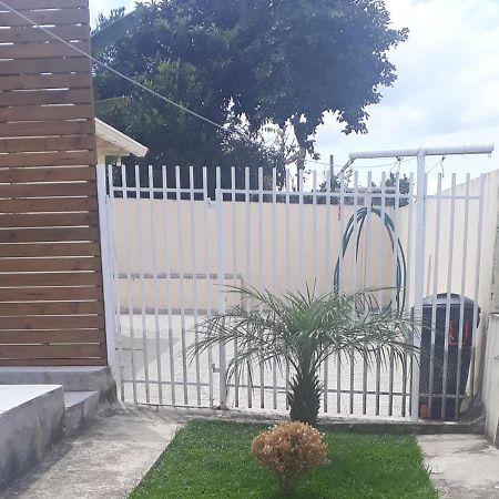 Casa Para Trabalhadores-5 Hospedes Лажис Екстериор снимка
