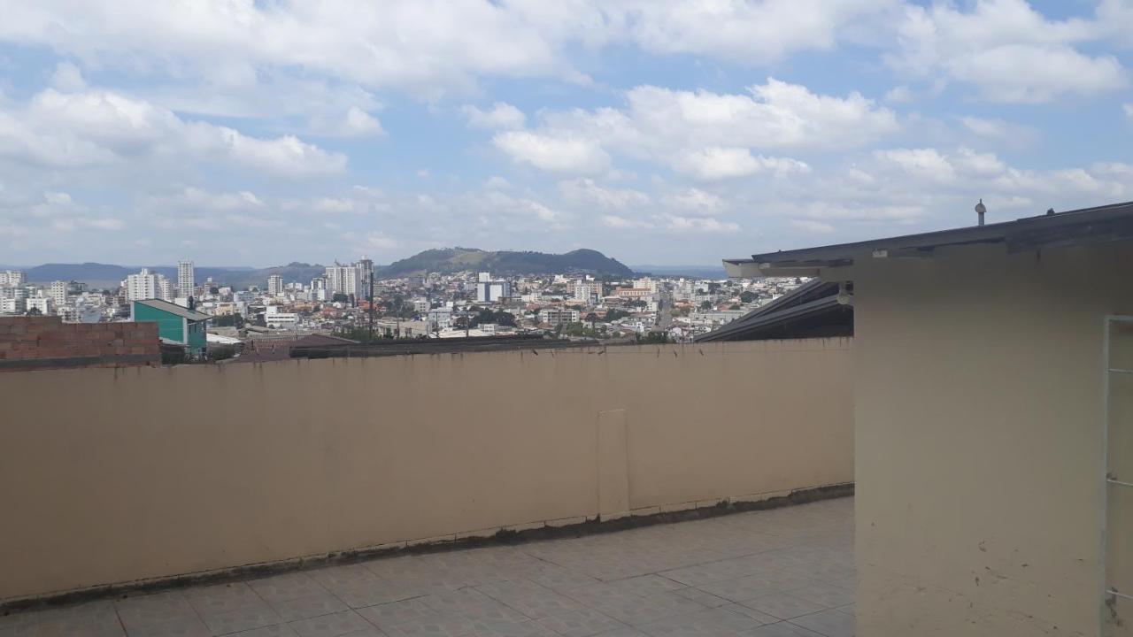 Casa Para Trabalhadores-5 Hospedes Лажис Екстериор снимка
