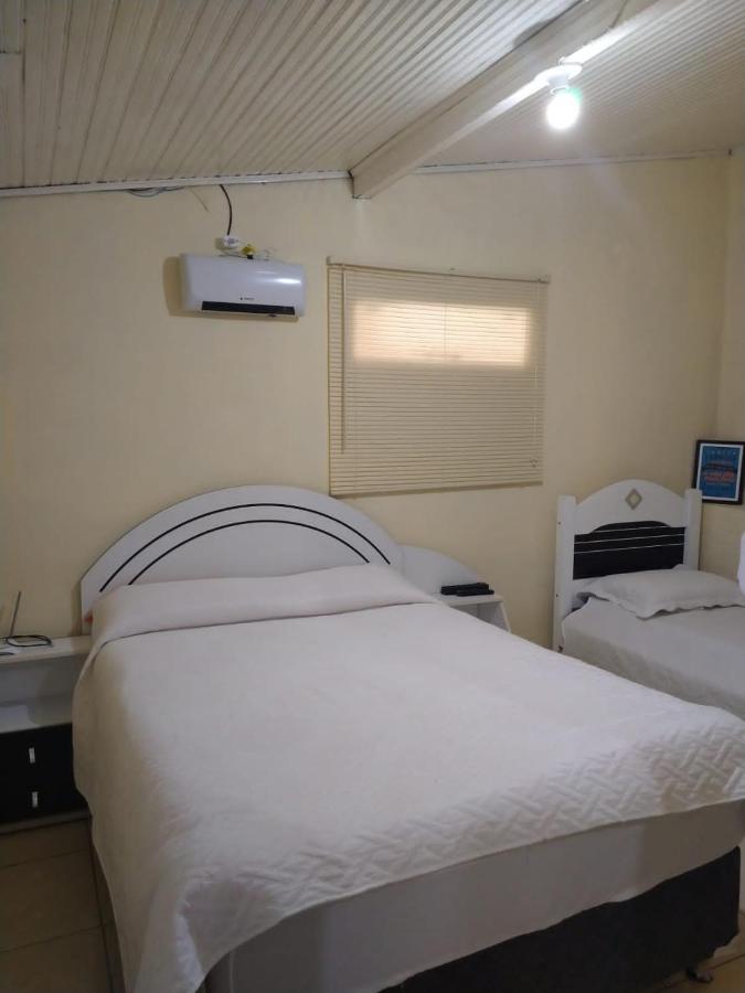 Casa Para Trabalhadores-5 Hospedes Лажис Екстериор снимка