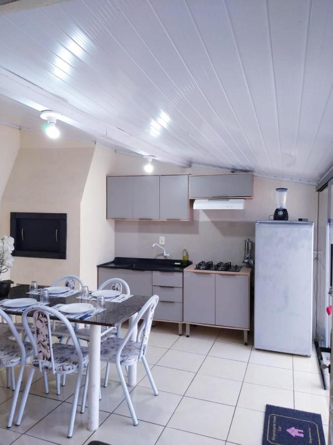 Casa Para Trabalhadores-5 Hospedes Лажис Екстериор снимка